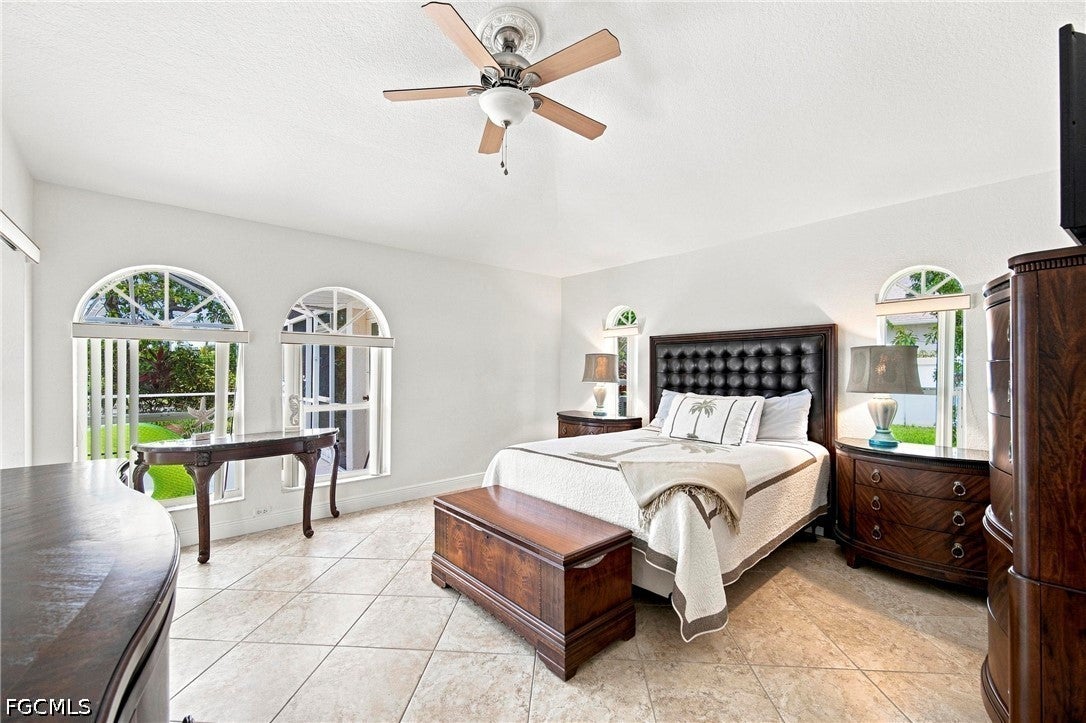 2138 SE 5th Place