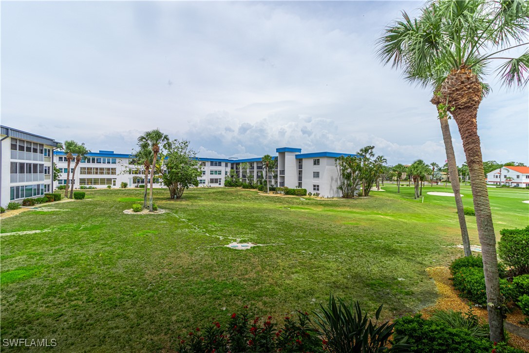 1740 Pine Valley Drive 211