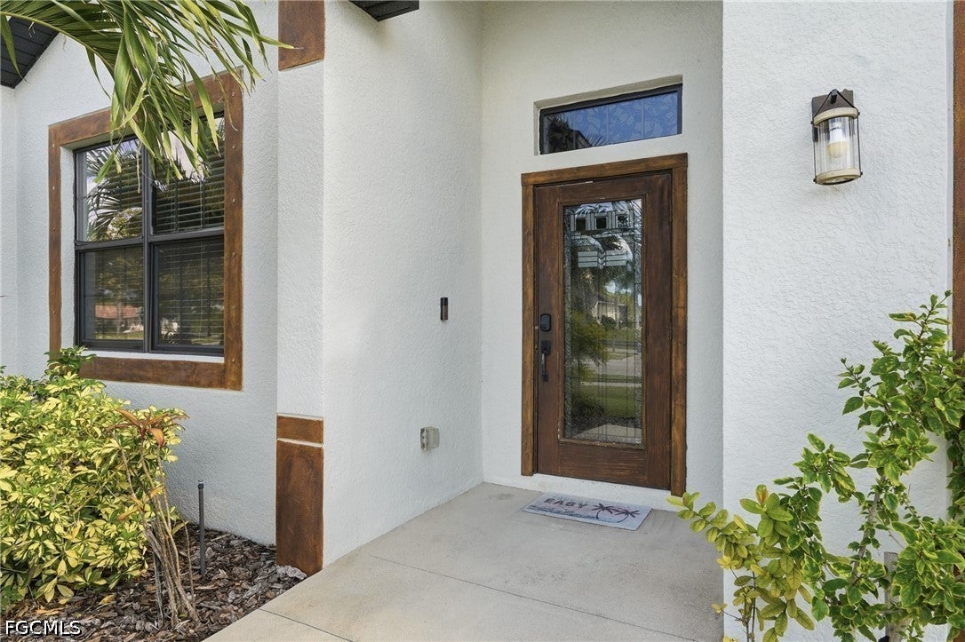 3929 Agualinda Boulevard