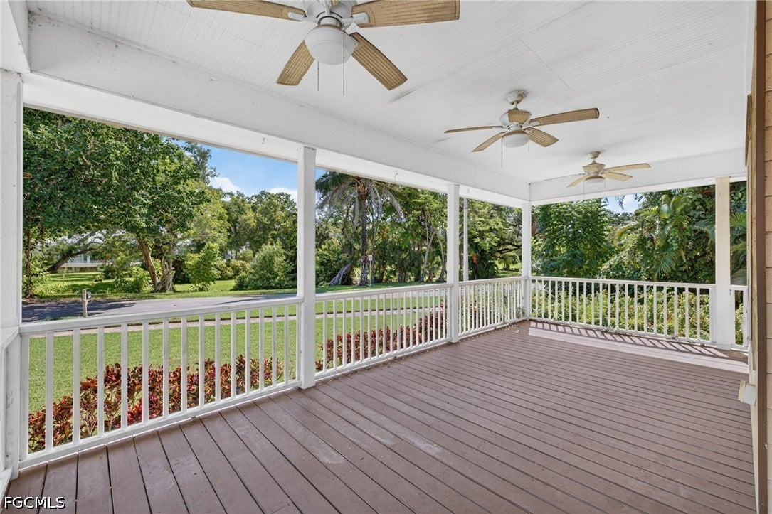 1460 Manuels Drive