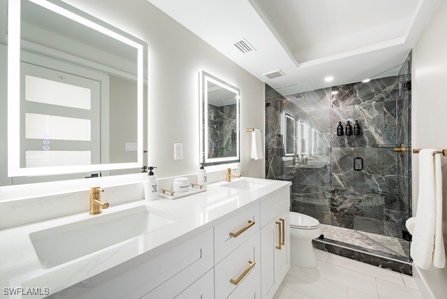 380 Seaview Court 1704