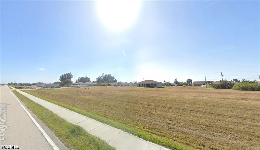 2908 Tropicana Parkway W