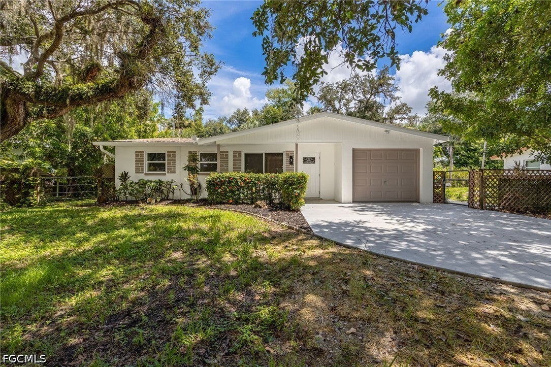 2018 Flamingo Drive