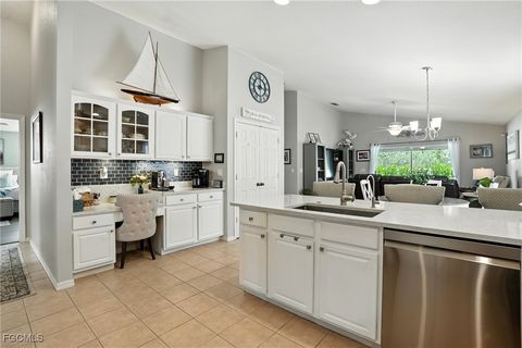 9740 Gladiolus Bulb Loop Fort Myers FL 33908