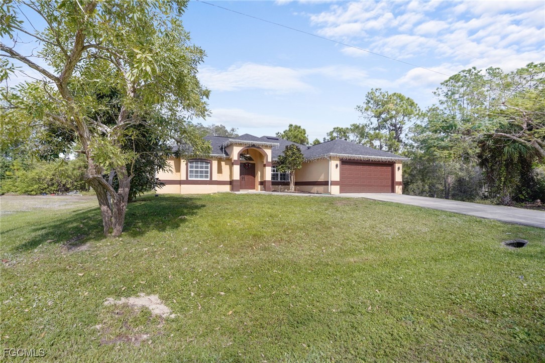 1019 Carroll Street E