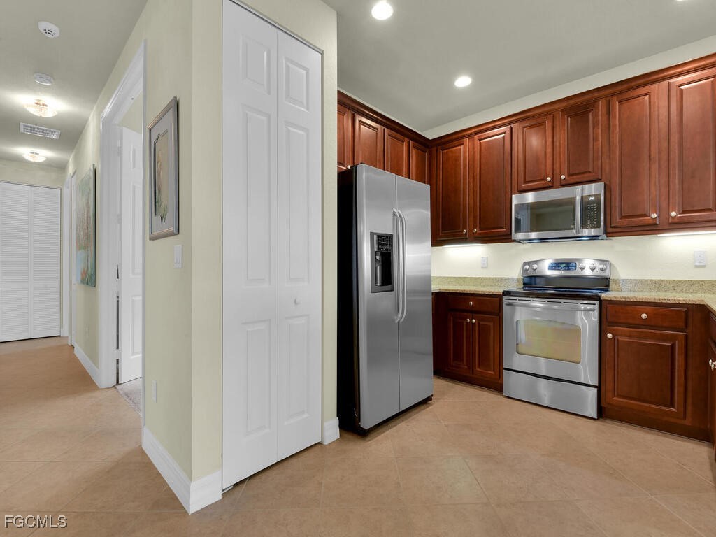 10538 Carolina Willow Drive