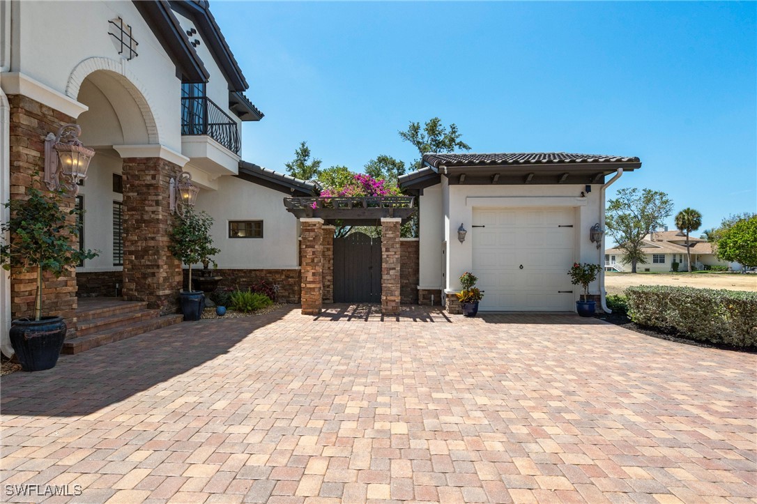 2107 4th Street Court W