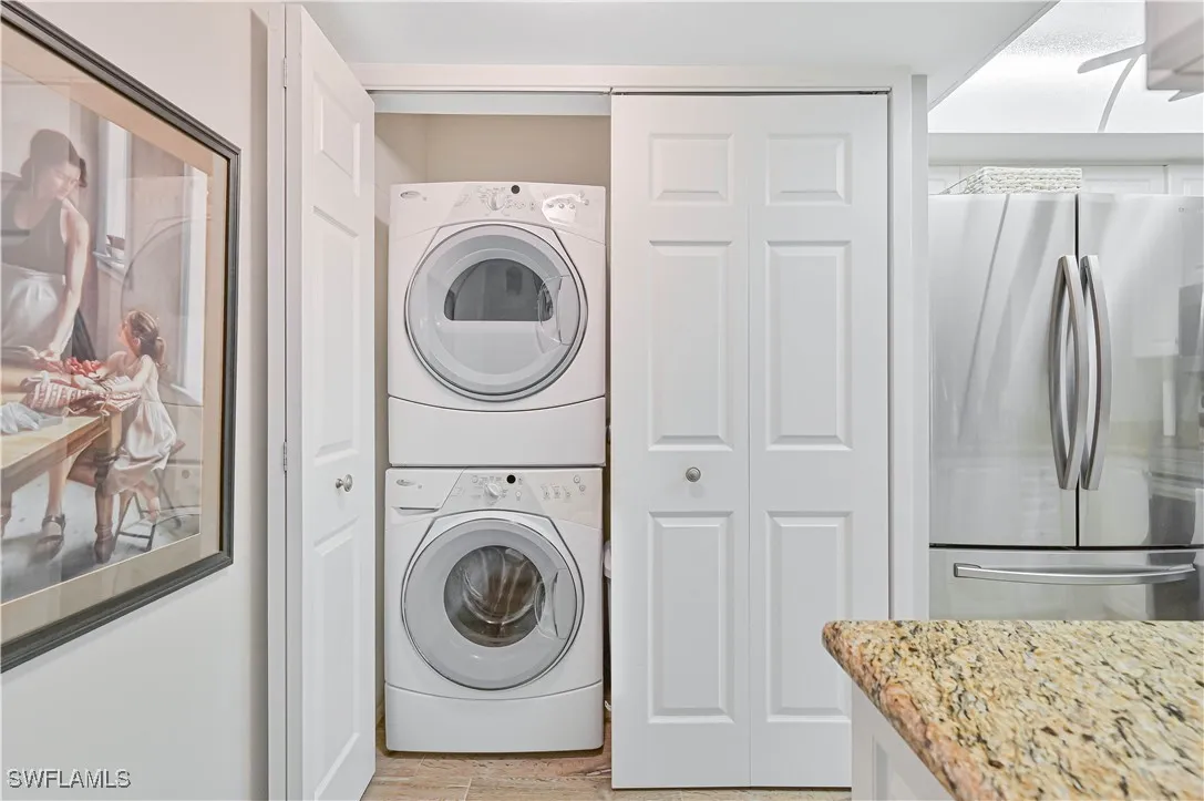 Fort Myers, Florida 33912, United States, 2 Bedrooms Bedrooms, ,2 BathroomsBathrooms,Residential,Active,125307