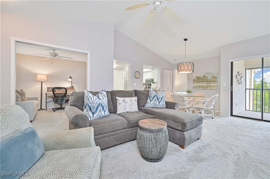 Fort Myers, Florida 33912, United States, 2 Bedrooms Bedrooms, ,2 BathroomsBathrooms,Residential,Active,125307