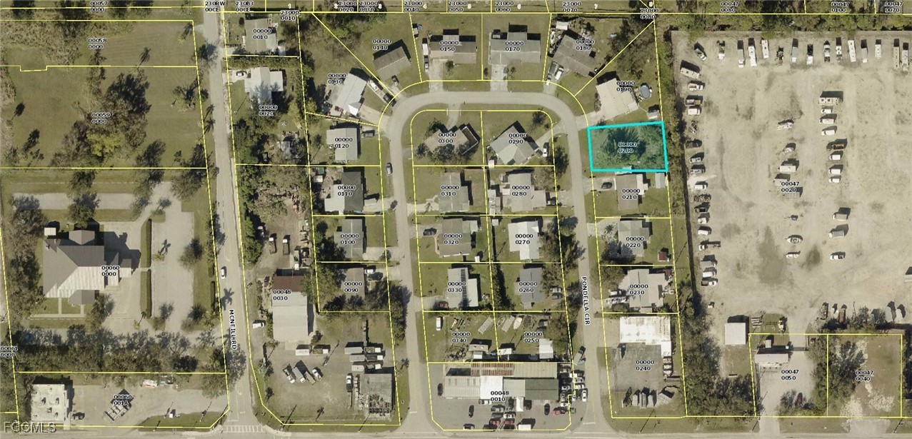 1216 Pondella Circle