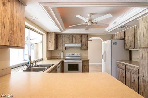 Tiny photo for 3929 SE 10th Avenue, Cape Coral, FL 33904 (MLS # 2026033751)