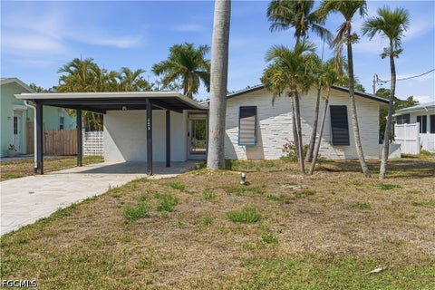 Tiny photo for 455 Donora Boulevard, Fort Myers Beach, FL 33931 (MLS # 2026030923)