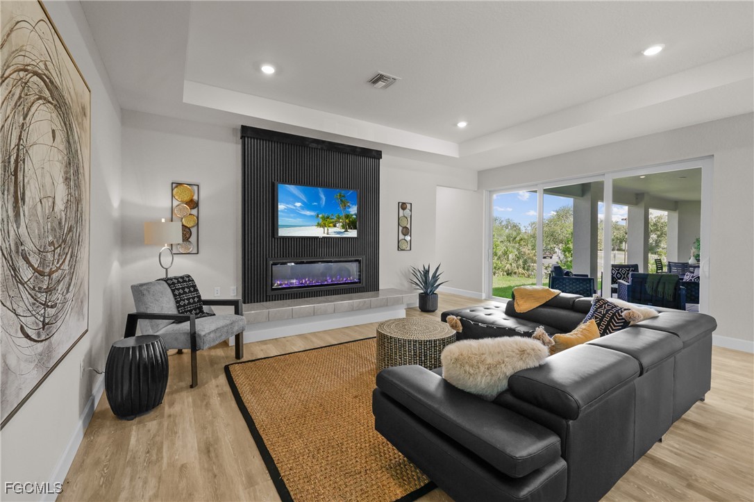 8738 Lakefront Court