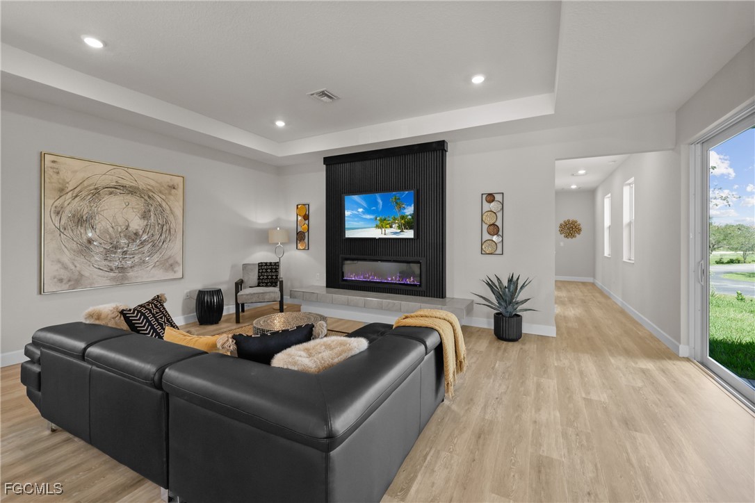 8738 Lakefront Court