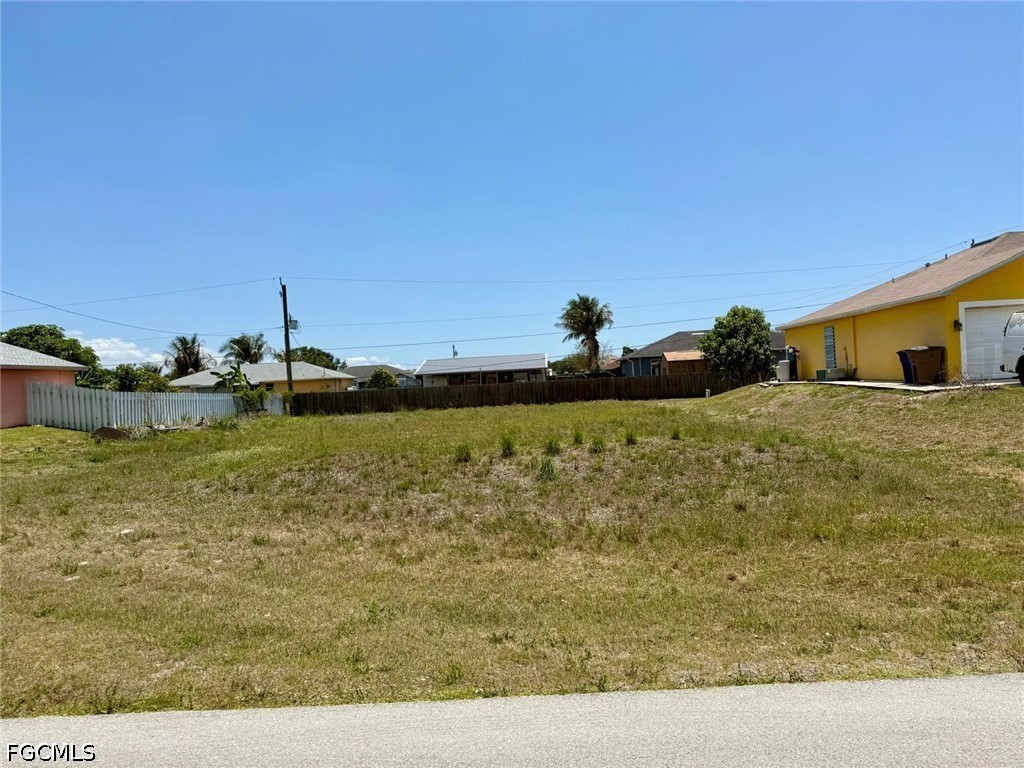 4517 7th Street W