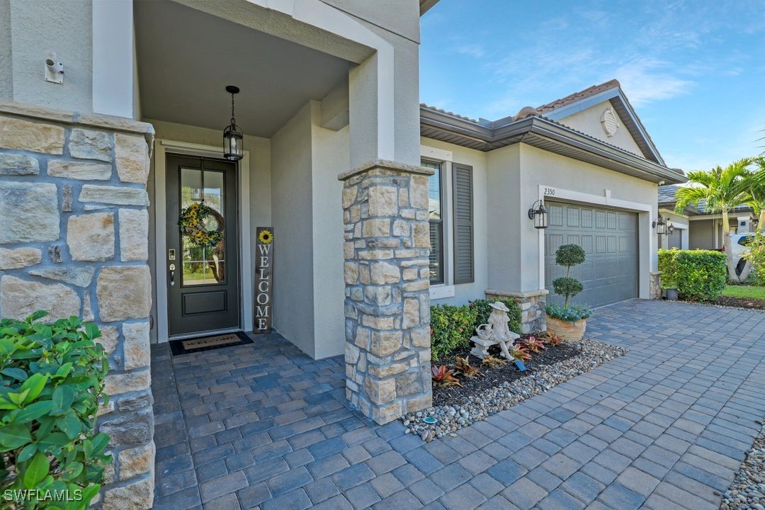2350 Tangerine Lane