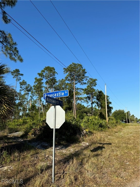 1090 Ainsworth Street E