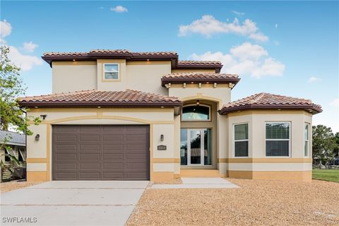 2038 Bahama Avenue Fort Myers FL 33905