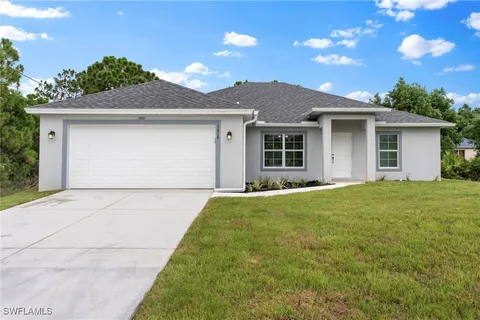 846 Downer Avenue S, Lehigh Acres, FL 33974 - MLS#: 225027745