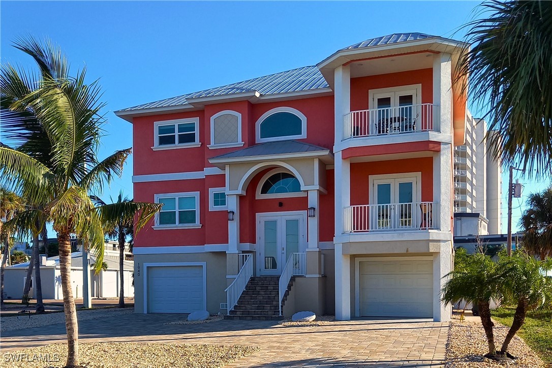 1940 Bayview Drive