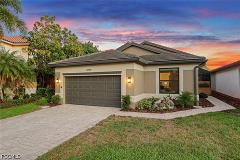 Tiny photo for 12992 Beacon Cove Lane, Fort Myers, FL 33919 (MLS # 2026015756)