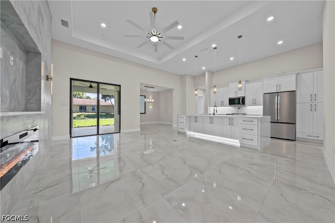 3621 4th Street W