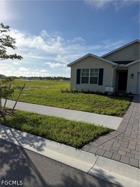 Tiny photo for 5293 Mulsanne Way, Fort Myers, FL 33905 (MLS # 2026033604)