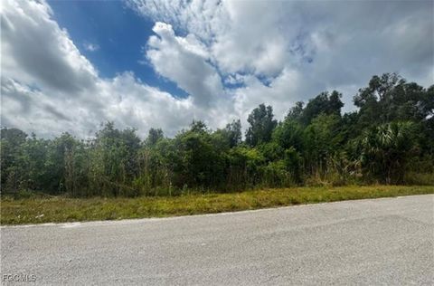 2703 26th Street W Lehigh Acres FL 33971