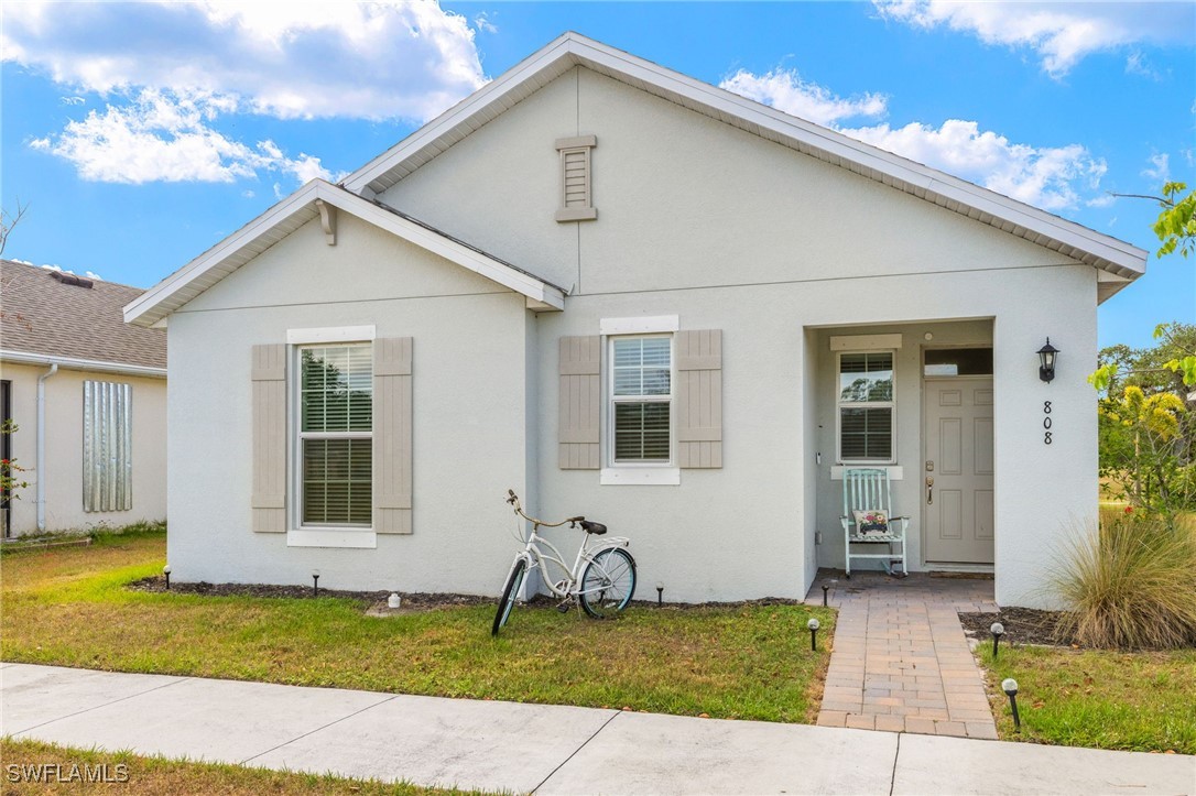 808 Friendship Circle