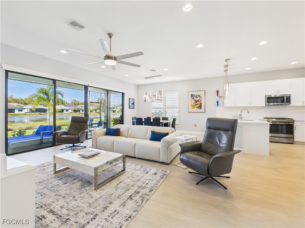 20176 Camellia Crosse Lane