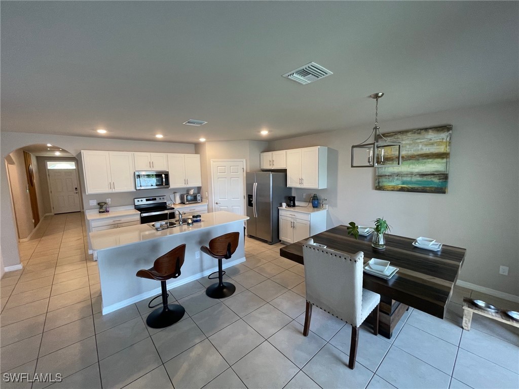 2927 NW 11th Street