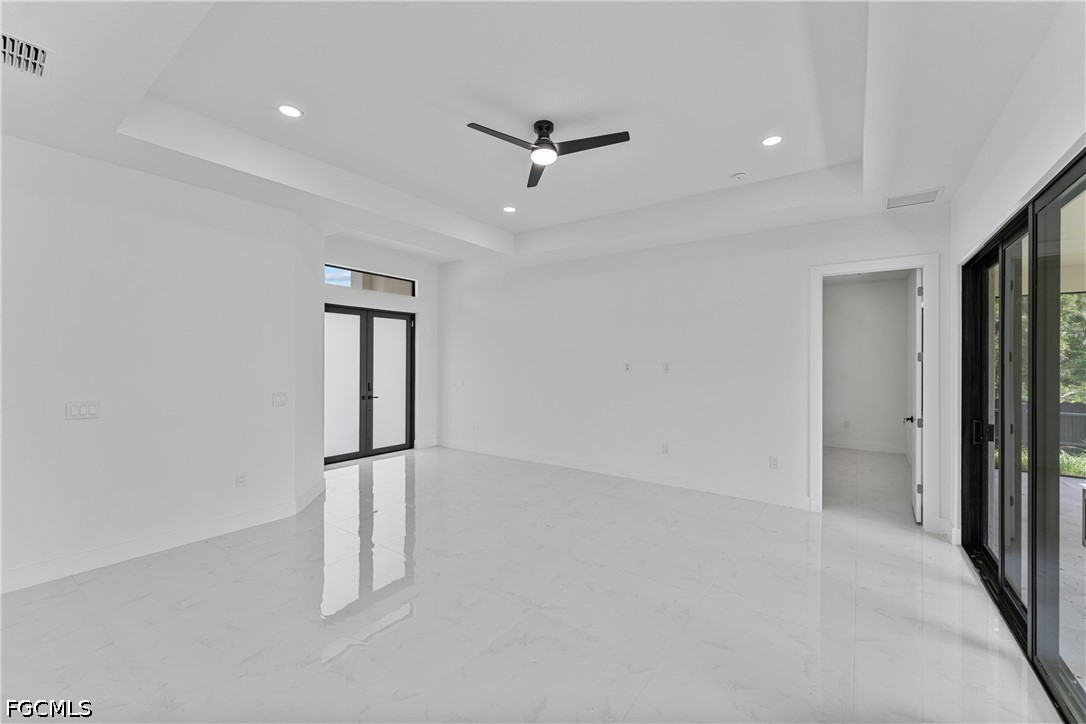 811 Rush Avenue