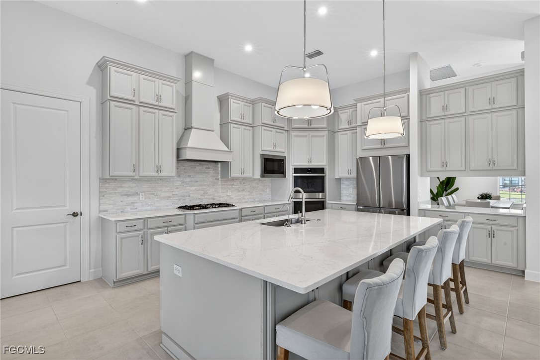 11400 Canal Grande Drive