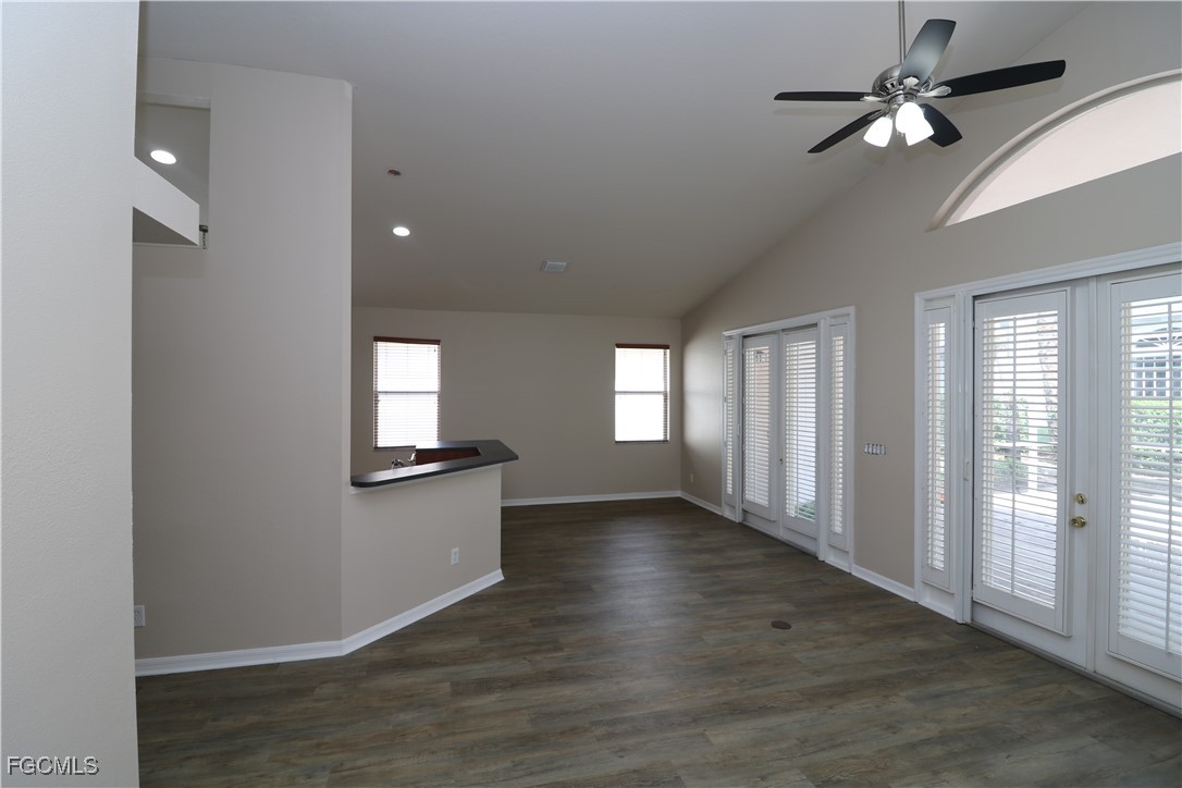 9519 Lismore Lane