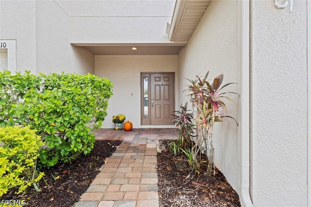 3908 Cherrybrook Loop