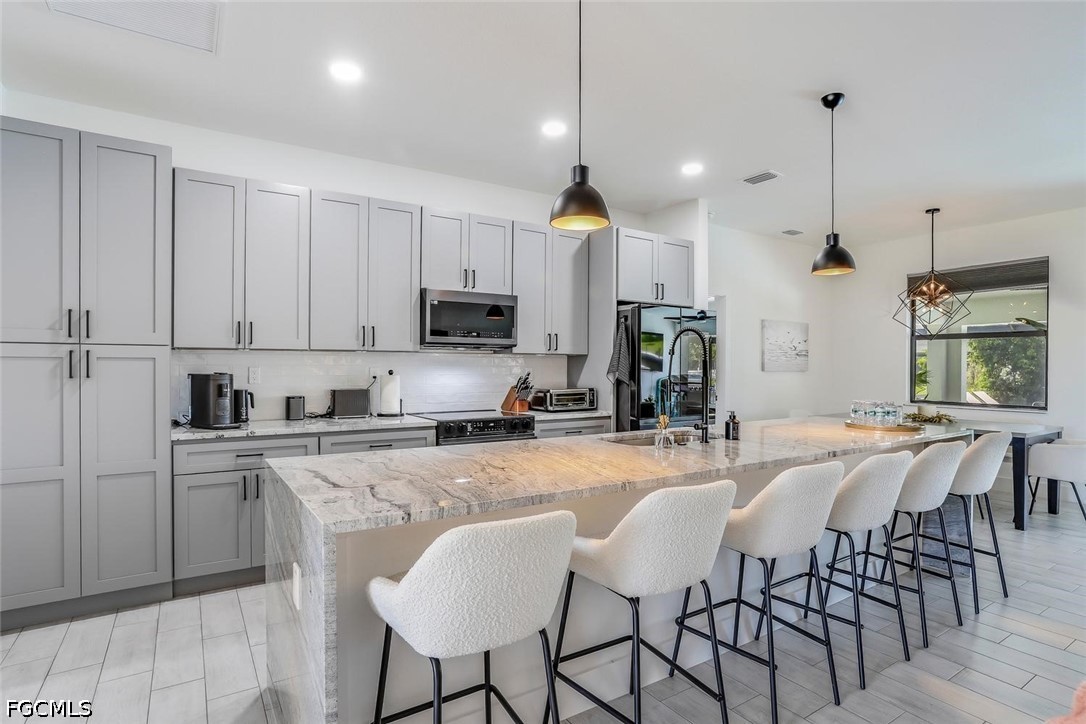 512 SW 15th Street