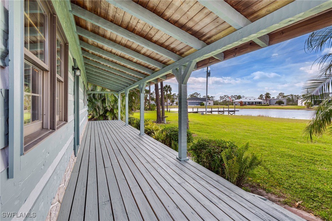 18631 Baseleg Avenue