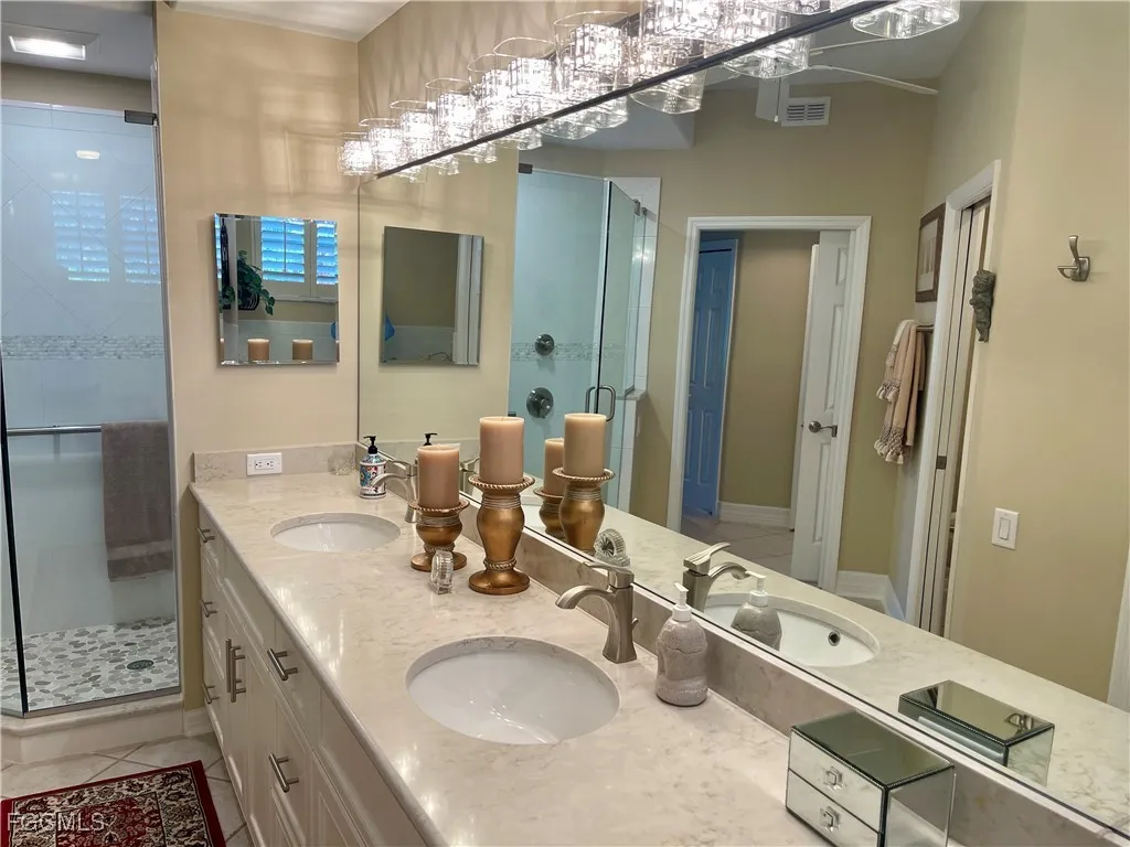 Fort Myers, Florida 33908, United States, 2 Bedrooms Bedrooms, ,2 BathroomsBathrooms,Residential,Active,245521