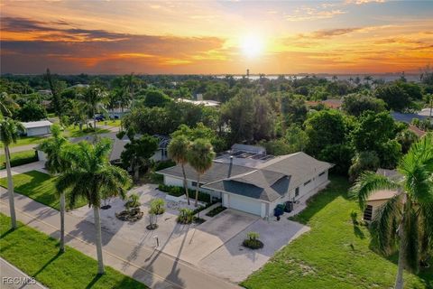 Tiny photo for 12150 McGregor Boulevard, Fort Myers, FL 33919 (MLS # 2025007374)