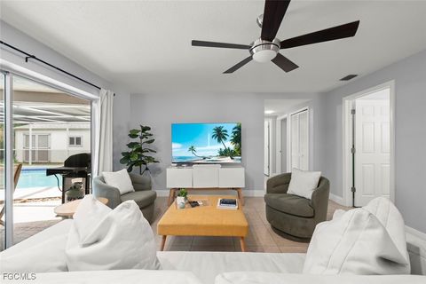 Tiny photo for 12150 McGregor Boulevard, Fort Myers, FL 33919 (MLS # 2025007374)