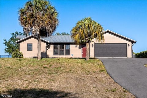 Photo of 550 Caloosa Estates Drive, Labelle, FL 33935 (MLS # 2026020347)