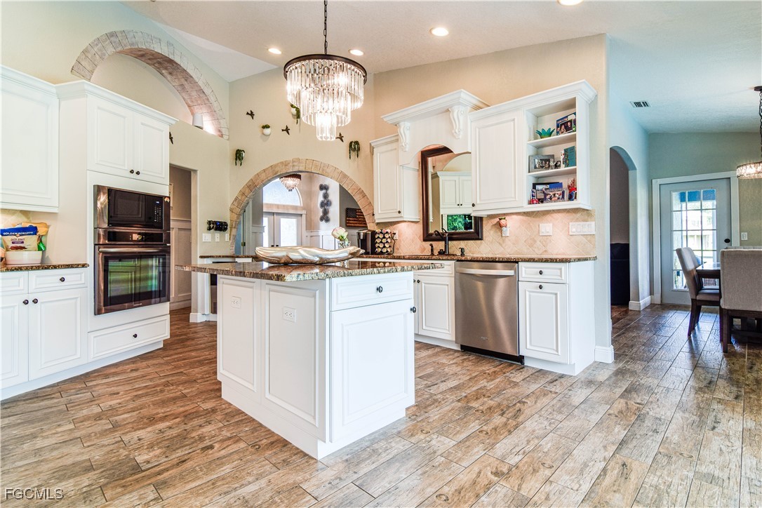 13091 Orange River Boulevard