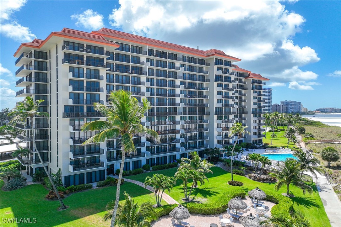 180 Seaview Court 814