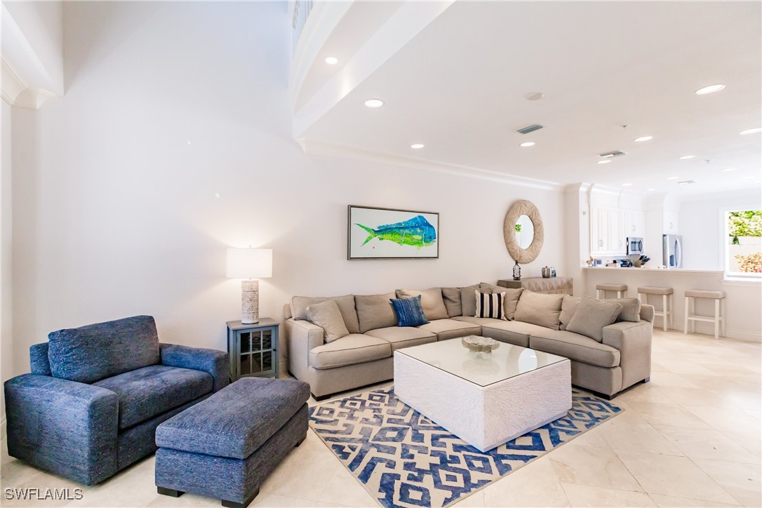 165 5th Street S 3