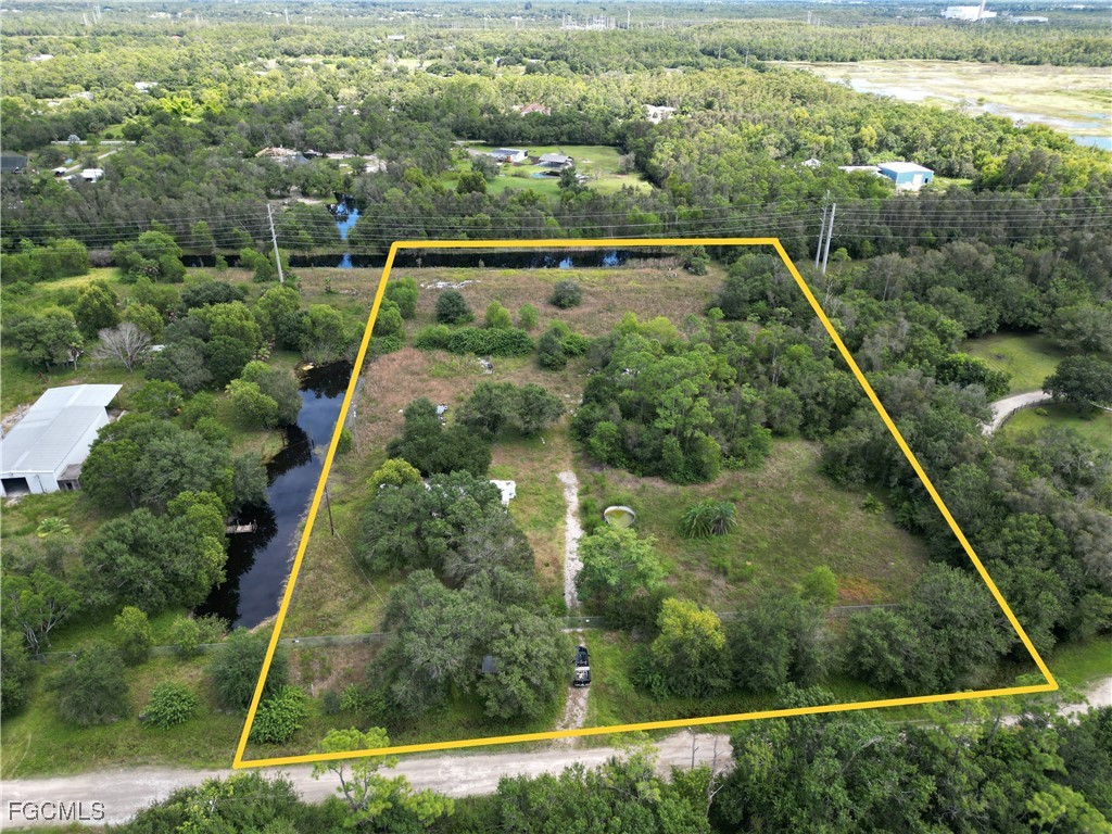 6851 Carmelita Drive