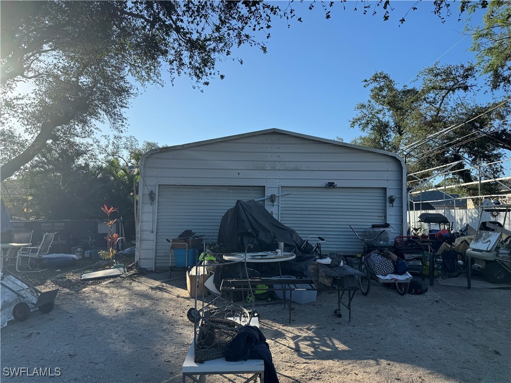 1148 Barbour Avenue