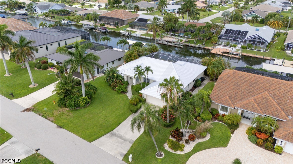 4916 SW 11th Place