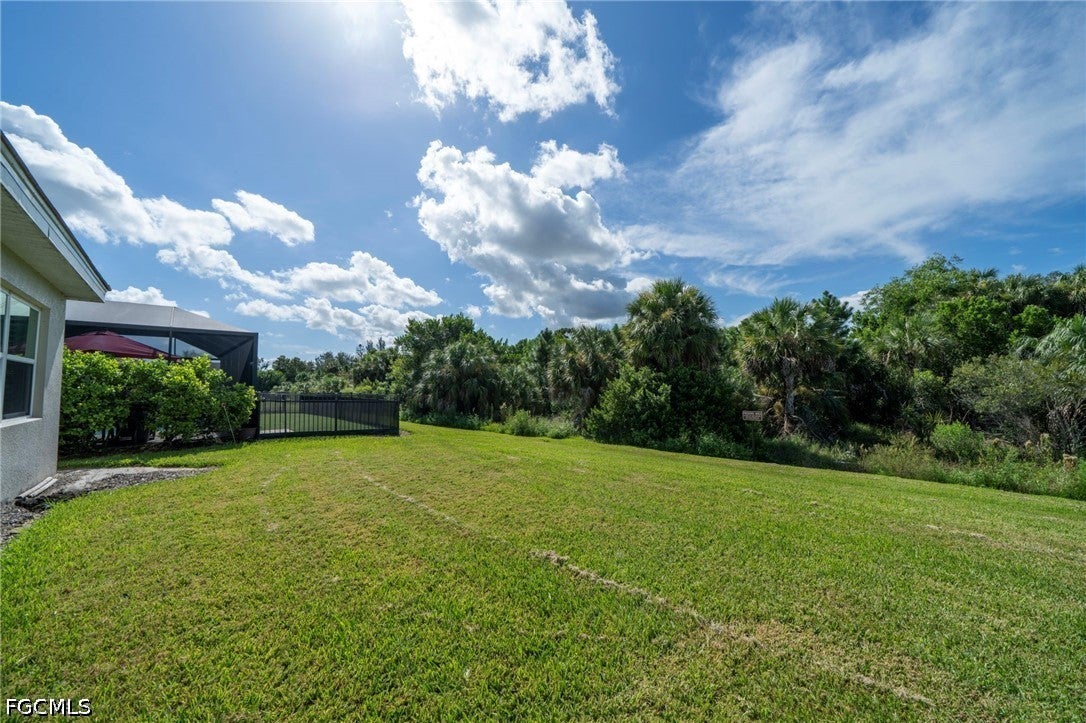 8051 Venetian Pointe Drive