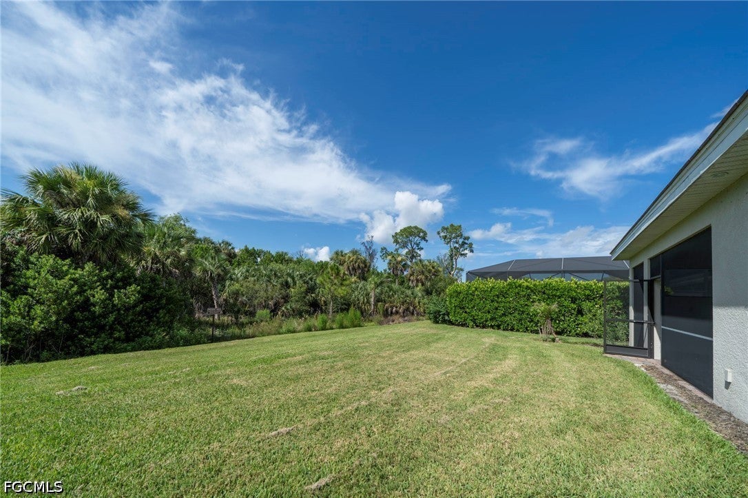 8051 Venetian Pointe Drive