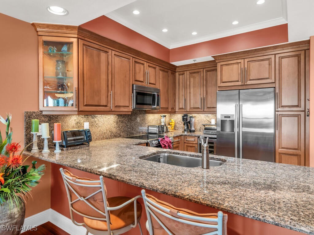 100 N Collier Boulevard PH-5